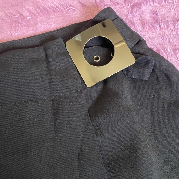 Vintage 90s Caché Wrap Square Buckle Mini Skirt in Black - Picture 8 of 13